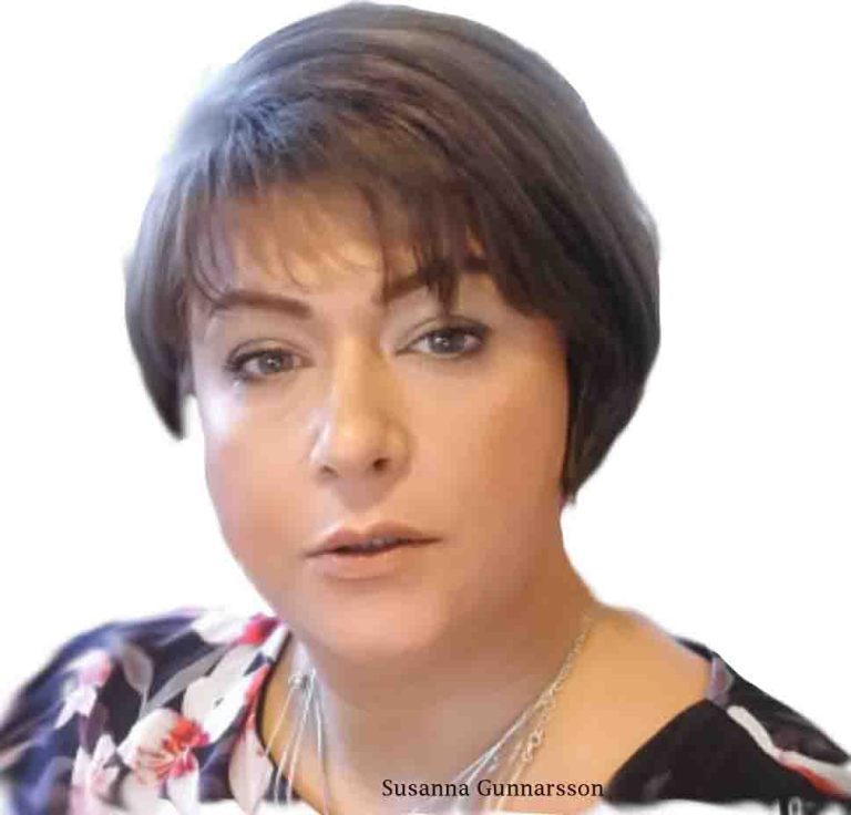 ليكن دينك هو انسانيتك وضميرك هو المرجع الوحيد لك – سوزان سمير